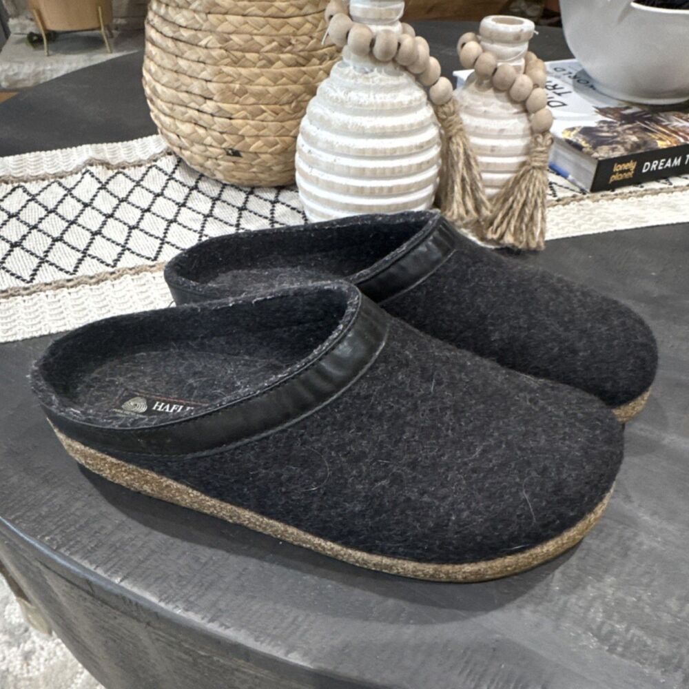 Haflinger Women's Slip-On Clog Slippers Wool Felt Black EU 39 US 8 Round Toe